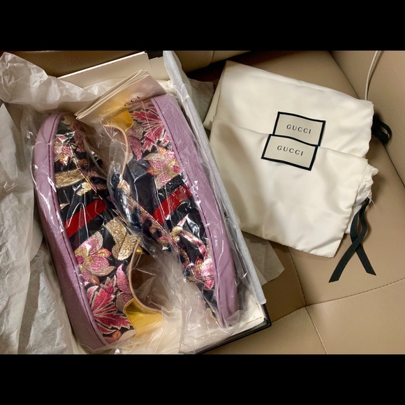 Sold x Gucci Ace Florals - Picture 3 of 8